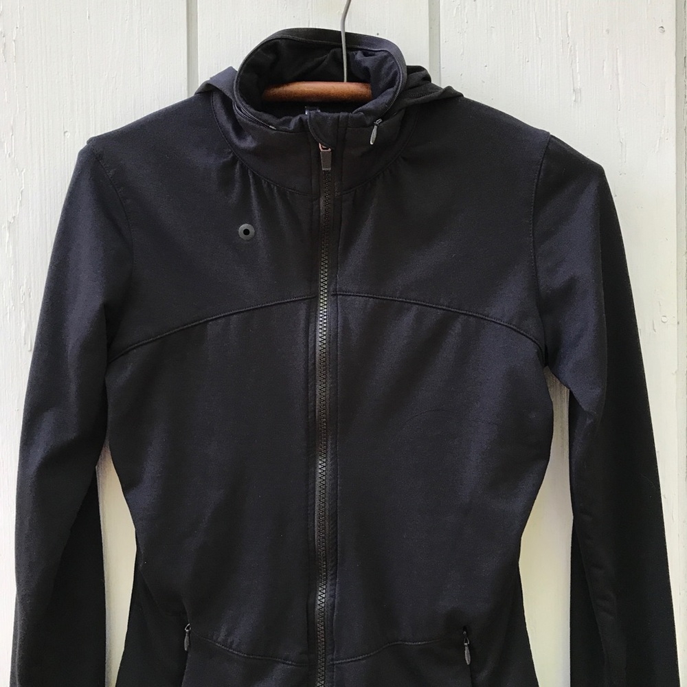 Fabletics Kira High-Performance Jacket W Hidden H… - image 8